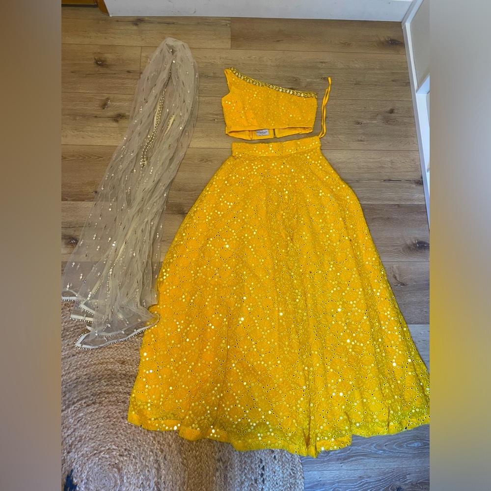 Size xs yellow Saree dress, worn once